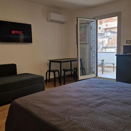 Angel House Oasi Apartment Катания Екстериор снимка